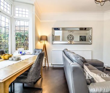 4 bedroom semi-detached house to rent - Photo 4