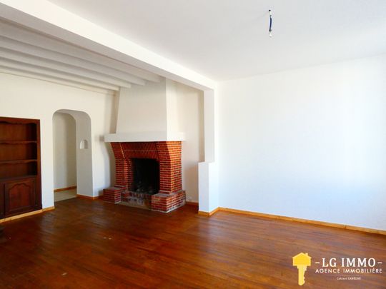 Location Maison 3 pièces 78m² MORTAGNE SUR GIRONDE 17120 - Photo 1