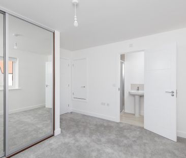 3 bedroom detached house to rent - Photo 4