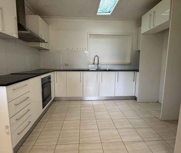 29 Kingarth Street Busby - Photo 4