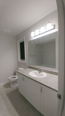 For Lease - 522 Cope Drive, Kanata, Ontario - Photo 5