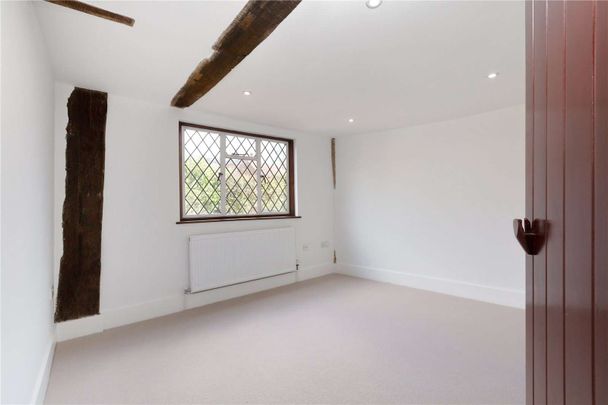 A charming Grade II listed home in the heart of historic Brenchley - Photo 1