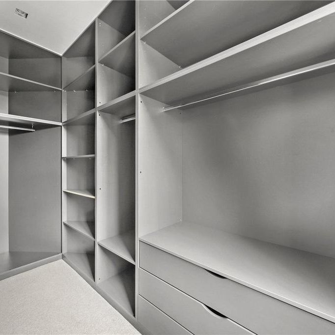 3 bedroom apartment to rent - Photo 1