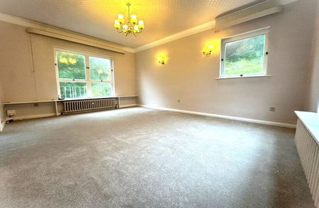 Belmont Close, Blackburn. Lancs. BB2 7AP - Photo 4