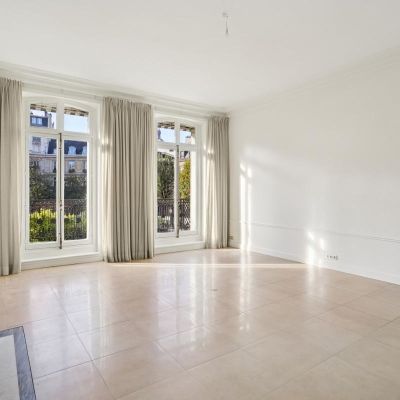 Appartement à louer à Paris 8Ème - Photo 1