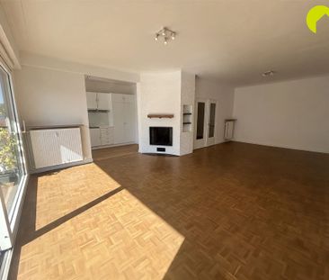 Appartement te huur in Antwerpen met 3 slaapkamers - Photo 2