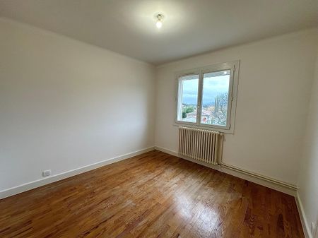 Location Appartement 3 pièces 71m² MONTOISON 26800 - Photo 2