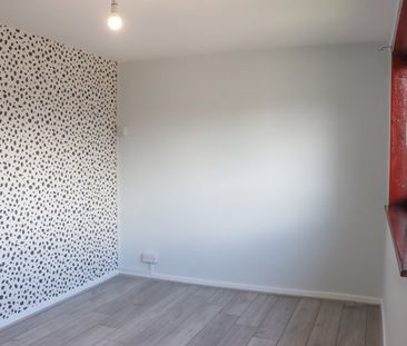 16 Ladeside Gardens, AB51 3XA, Inverurie - Photo 4