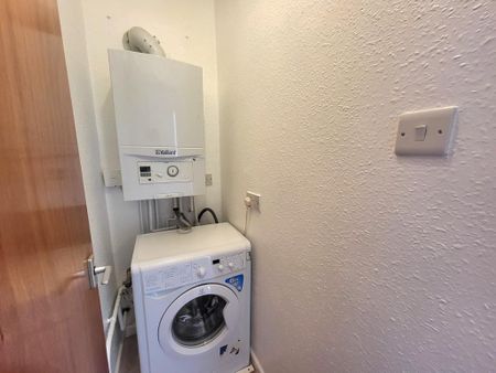 1 bedroom flat to rent - Photo 5