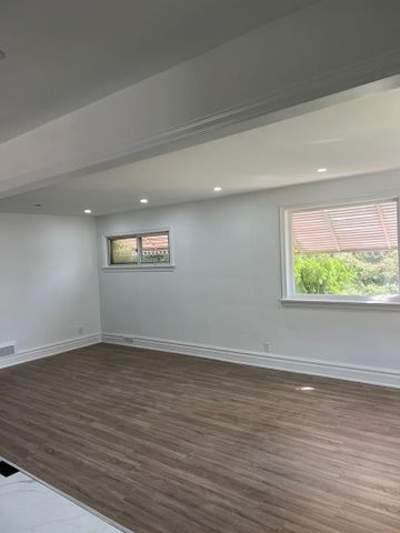 For Lease - 1 Aylesford Drive Unit# Main, Toronto, Ontario - Photo 3