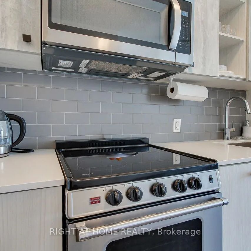 251 Manitoba Street #822 - Photo 1