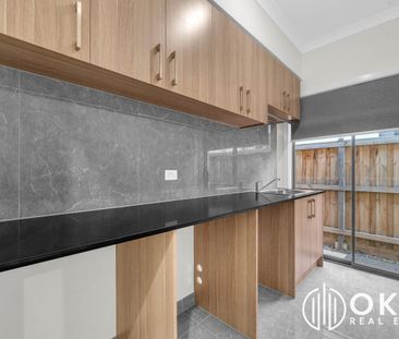 Family-Friendly Tarneit Home - 4 Bedrooms with 3 Bath - Photo 3