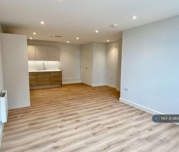 1 bedroom flat to rent - Photo 6