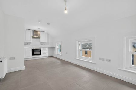 Apt 3 51-53Bridge Street, LISBURN, BT28 1XZ - Photo 4