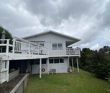 Spacious Harbour living - Photo 5