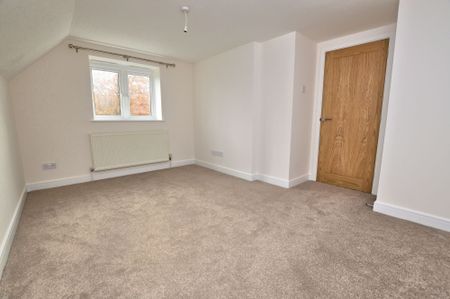 Hindolveston - Photo 4