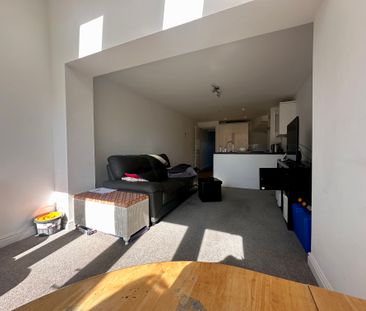2 bedroom mid-terrace to rent Lower Northam Road, Hedge End, SO30 - Photo 6
