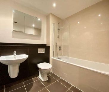 Waterside, St. James Court West, Accrington, BB5 - Photo 5