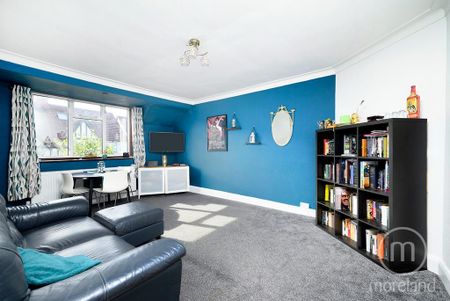 2 bedroom flat to rent - Photo 2