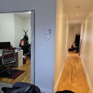 Grand 4 ½ Complètement Rénové **disponib - Photo 3