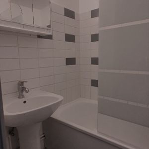 Appartement F1 (17.68m² Carrez) à louer à STRASBOURG - Photo 3