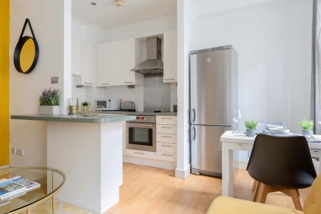 1 bedroom flat to rent - Photo 2