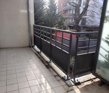 Location Appartement 2 pièces 36m² STE FOY LES LYON 69110 - Photo 4