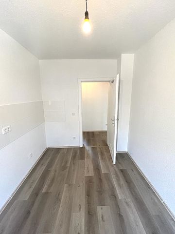 In Sanierung Hübsche Dachgeschosswohnung , bald bezugsfertig. - Photo 3