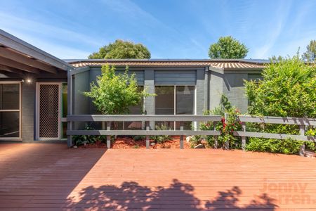 67 Sherwood Circuit, Gordon ACT 2906 - House For Rent | Domain - Photo 5