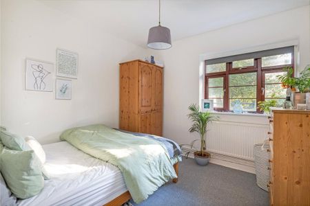 3 bedroom property to rent - Photo 4