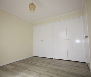 2 Bedroom Unit in Clayton South - Photo 3