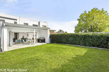 ULTIMATE FAMILY LIVING Four Bedroom Residence Close to Riverstone Train Station! - Photo 4