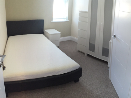 Cardigan Terrace Unit 5 - Photo 2