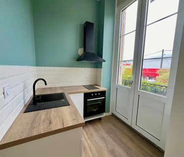 Location Appartement 2 pièces 48m² - Photo 2