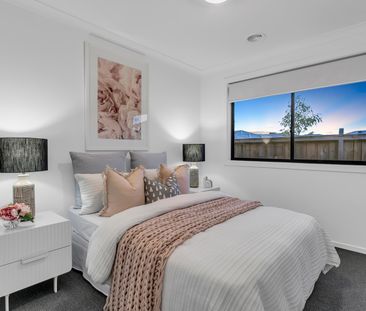 28 Saltmarsh Road, Officer VIC 3809 - House For Rent | Domain - Photo 5