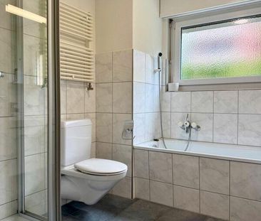 5.5-Zimmer-Parterrewohnung mit Wintergarten und Landanteil - Photo 4