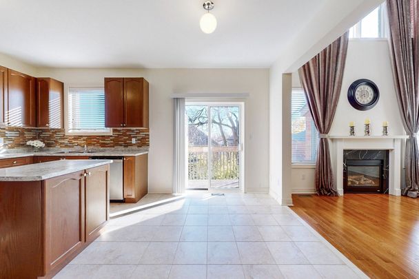 For Lease - 131 Aikenhead Avenue, Richmond Hill, Ontario - Photo 1