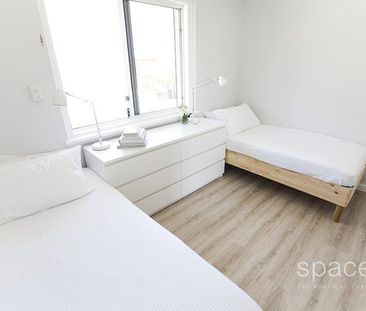 Fully Furnished and equipped Family home in perfect location - Photo 2