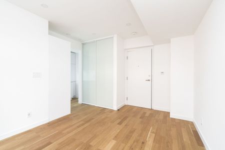 160 Huron Street - Photo 5