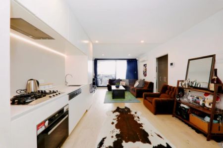 1 Bed, 1 Bath - Photo 3