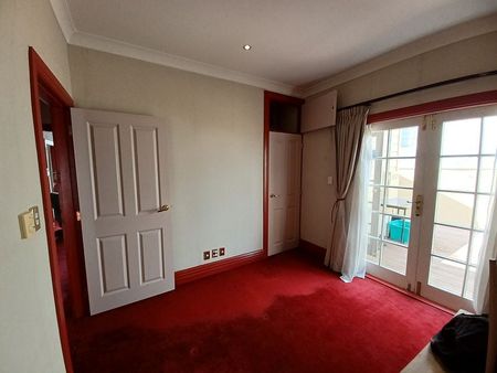 Charming Rental Property - Photo 4