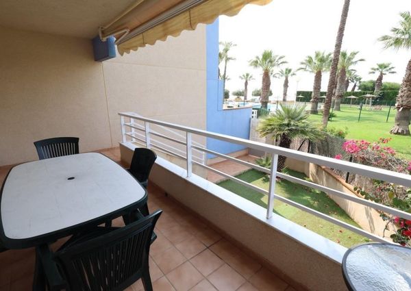 Apartamento bajo en Aguamarina.