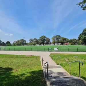 2 Bedroom Unit with LUG in a Convenient Location - Photo 3