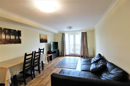 2 bedroom flat to rent - Photo 4