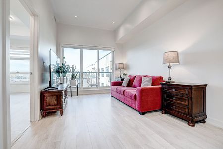 For Lease - 555 William Graham Drive Unit# 428, Aurora, Ontario - Photo 4