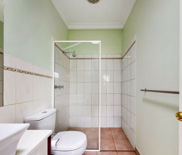 Period Charm in a Perfect Murrumbeena Location - Photo 5