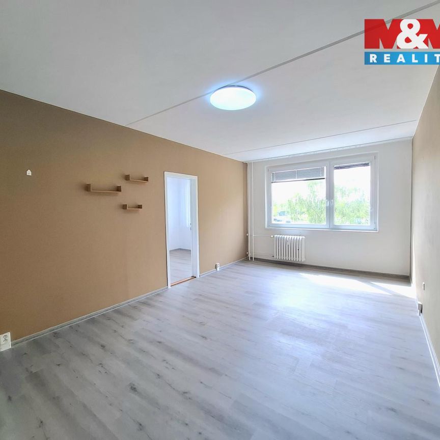 Pronájem bytu 4+1 87 m², Vazovova 3216, Praha - Photo 1
