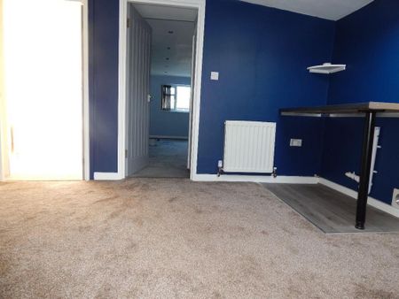 3 bedroom bungalow to rent - Photo 2