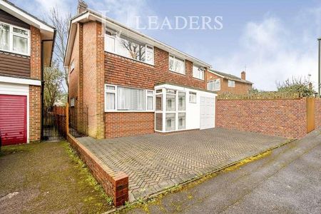 Cedar Close, Epsom, KT17 - Photo 5