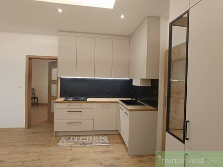 Wynajem - 2 przestronne pokoje po remoncie - Photo 4